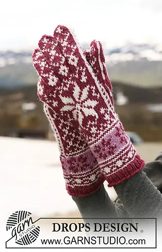 116-8 gloves with pattern