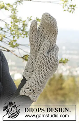 141-25b Rani Mittens