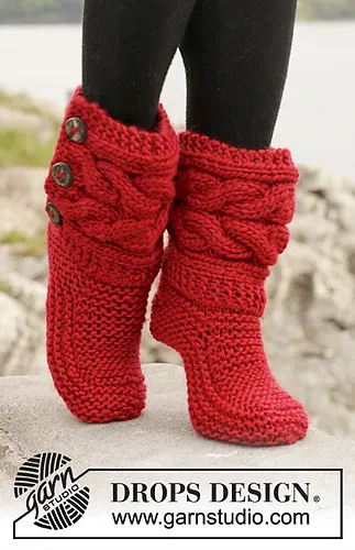 150-4 Little Red Riding Slippers