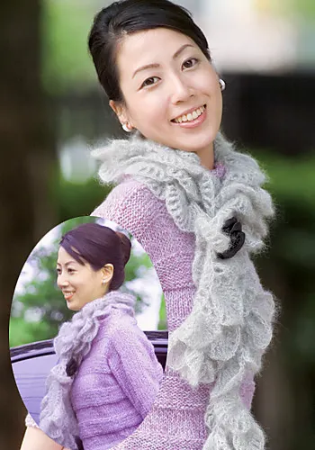 25-26-30 Frilly Scarf