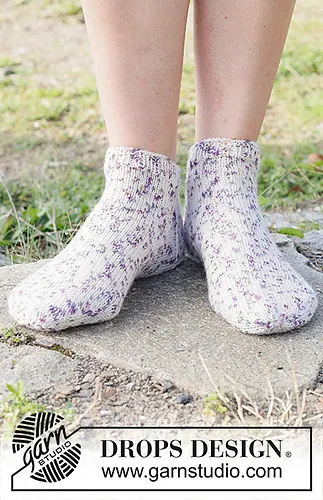 253-47 Sprinkle Splash Socks