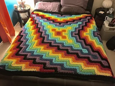 3-Pronged Square and Ripple Blanket