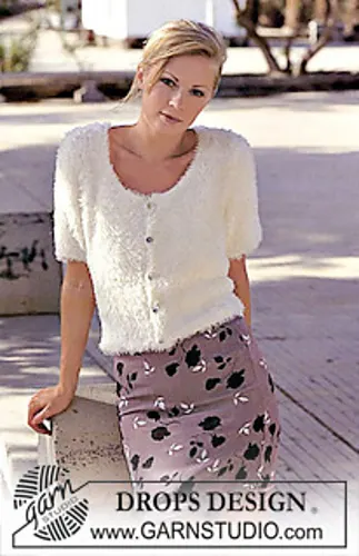 61-12 Short-sleeved cardigan