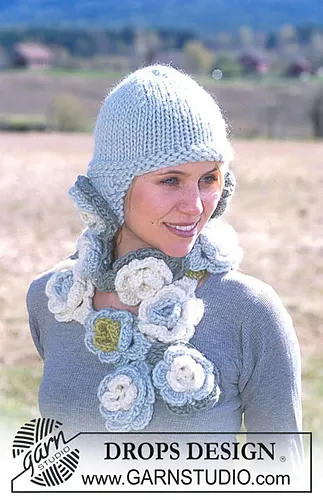 93-39 b - Flower scarf