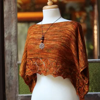 Autumn Leaves Linier Top