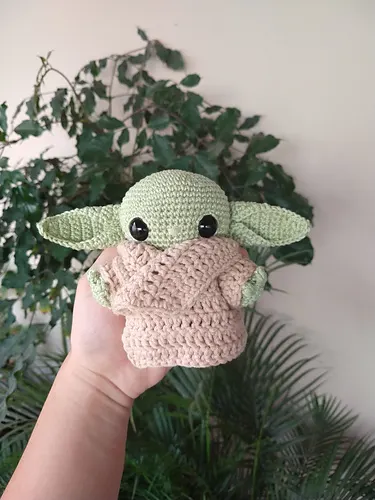 Baby Yoda Amigurumi