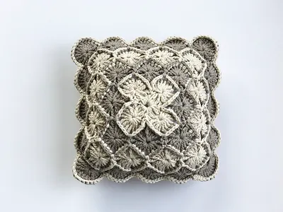 Bavarian Stitch Pillow