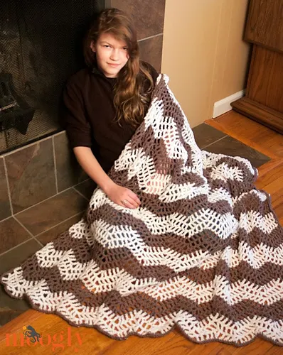 Big Bold Chevron Blanket