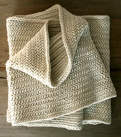 Big Herringbone Cowl