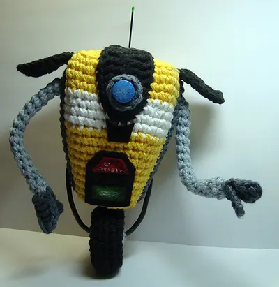 Borderlands - Claptrap (CL4P-T4P Steward Bot) Amigurumi