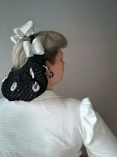 Bow Snood #1152