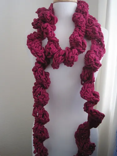 Burly Twirly Scarf & Hat Set