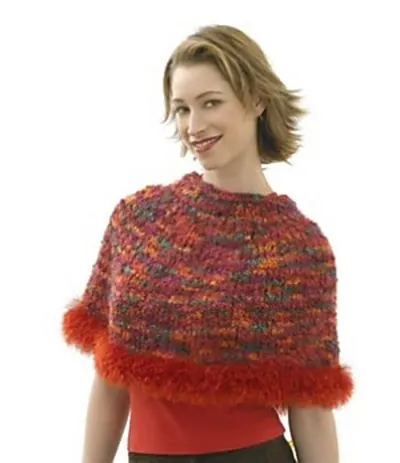 Capelet, Hat, Scarf and Wristlets Set (Capelet)