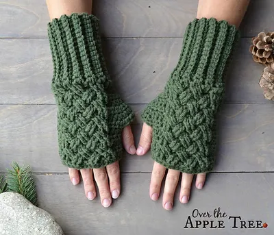 Celtic Weave Fingerless Gloves