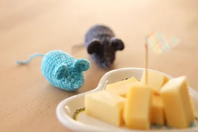 Cheeky Mice cat toy pattern
