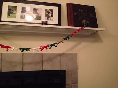 Christmas Bow Garland