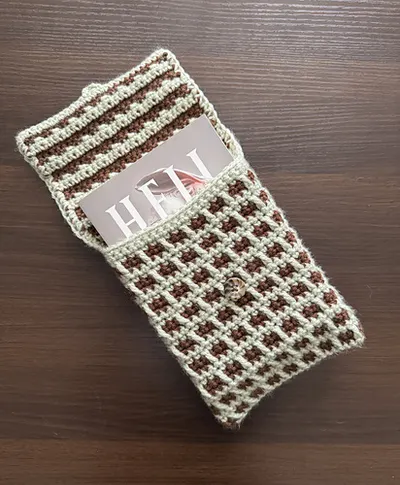 Cobbles & Vines Book Sleeve