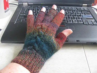 Cratchit Cable Braid Gloves