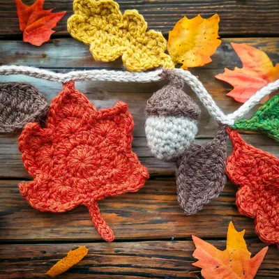 Crochet Fall Garland