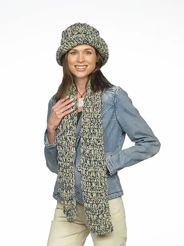 Crochet Hat and Scarf Set (Scarf)