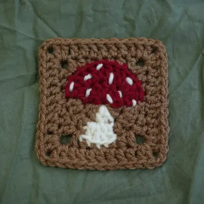 Crochet Mushroom Granny Square