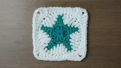 Crochet Star Granny Square