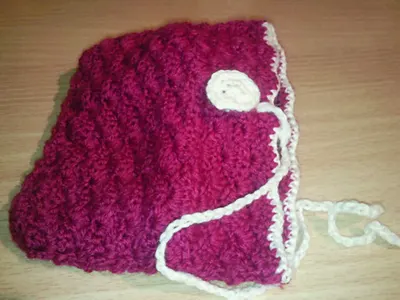 Crocheted cotton pouch