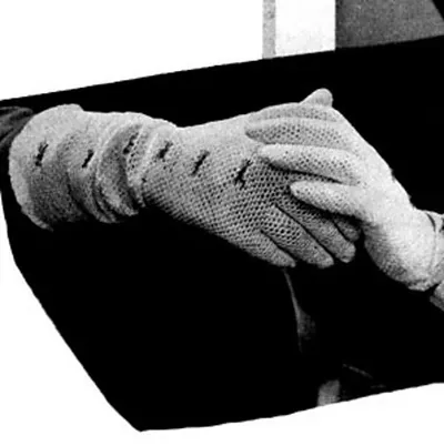 Crocheted Gloves #2104