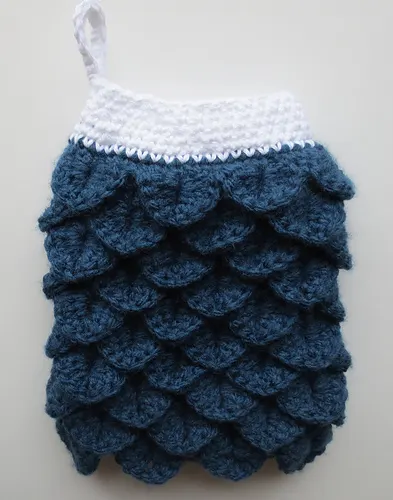 Crocodile Stitch Oven Mitt