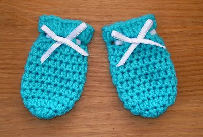 cute crochet newborn baby mitts