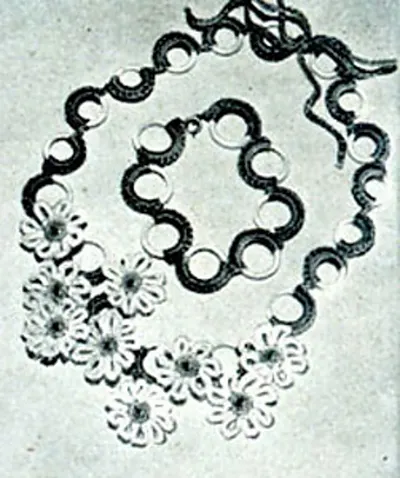 Daisy Necklace & Bracelet #2108