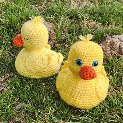 Dizzy The Amigurumi Duck