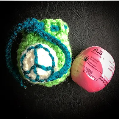 EOS Lip Balm Pouch