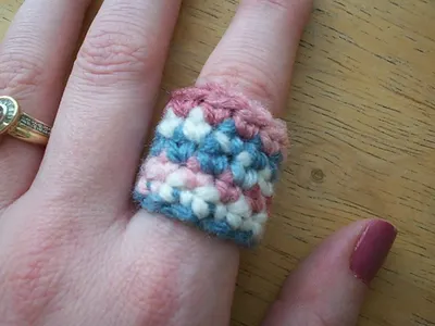 Finger Sweater (Crochet Version)