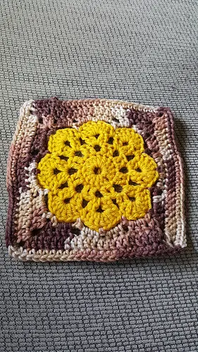 Friendship Jewel 7 inch Granny Square