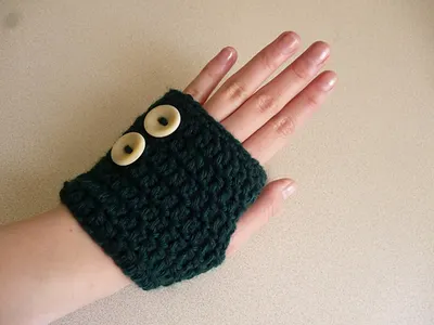 Fun and Marvelous Fingerless Mitts