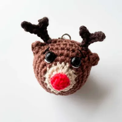 Ginny the Reindeer - Amigurumi no sewing