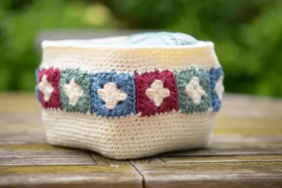 Granny Square Basket