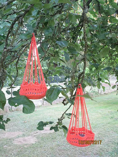 hanging basket