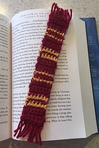 Harry Potter Scarf Bookmark