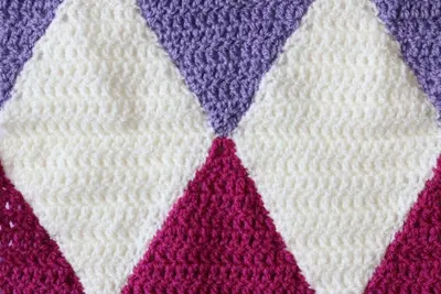 How to Crochet a Harlequin Stitch Blanket: Free Pattern