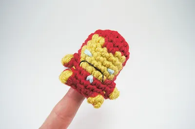 Iron Man Amigurumi Finger Puppet