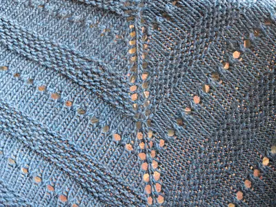 LaLa's Simple Shawl