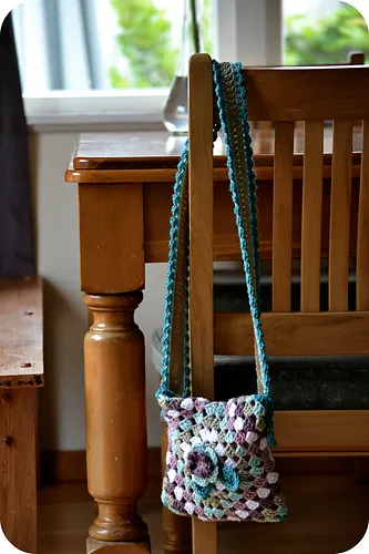 Little Granny Envelope Bag