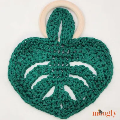 Little Monstera Teething Ring