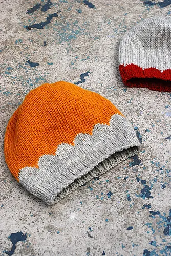 Little scallops hat