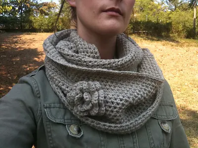 Martha Cowl scarf