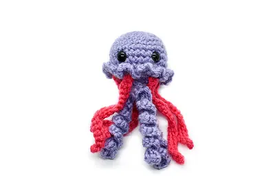 Mini Jellyfish Amigurumi