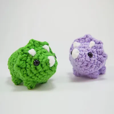 Mini Triceratops Amigurumi