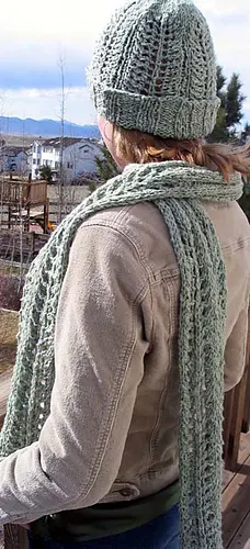Moss Rock Lace Scarf and Hat Set